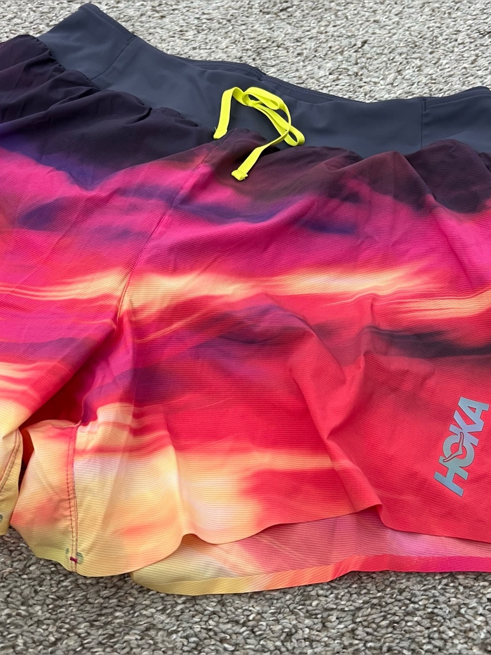 Hoka Women’s Colorful Lightweight Active Shorts Size Medium